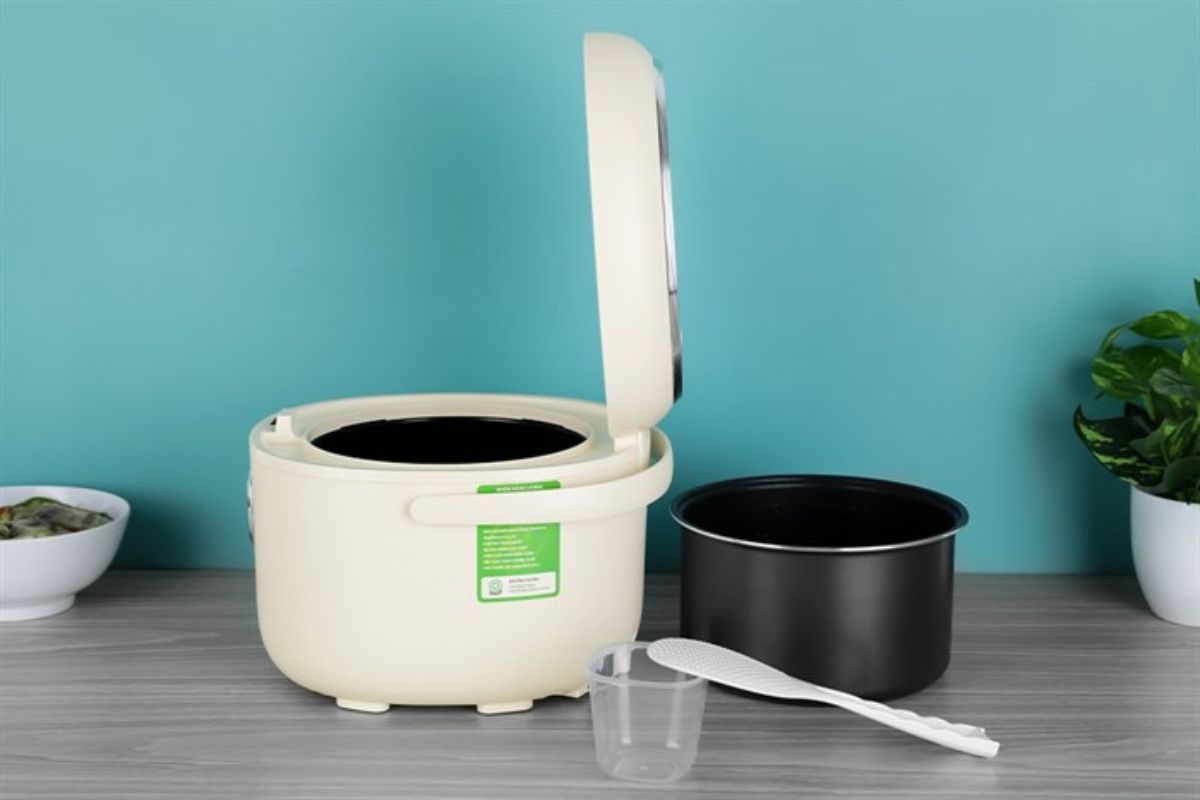 EJR716IVY có thiết kế phù hợp và gọn nhẹ