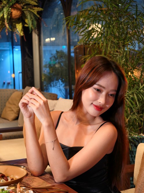 Camera OPPO Find X9 Pro chụp chân dung đa tiêu cực -3