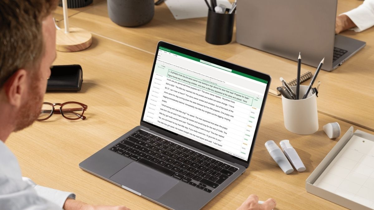 Những đặc điểm nổi bật của trang web Stealth Reader