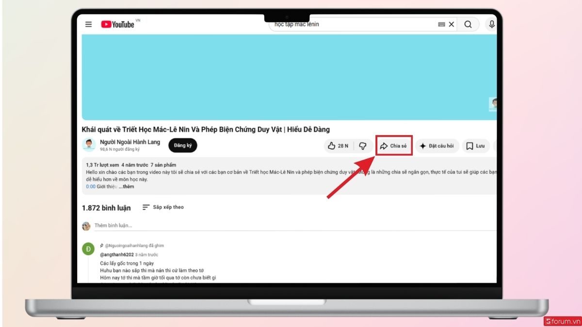 Mở video YouTube cần sử dụng và nhấn Chia sẻ