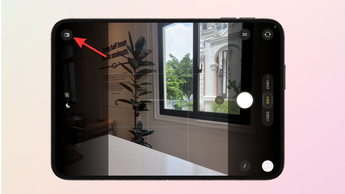 Nhấn vào biểu tượng tùy chọn màn hình ngoài