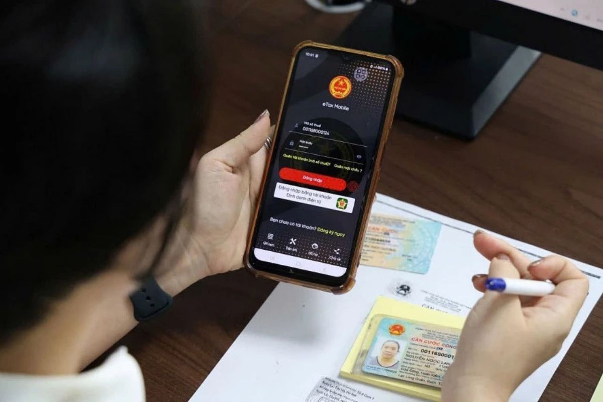 Những đối tượng buộc phải xác thực sinh trắc học