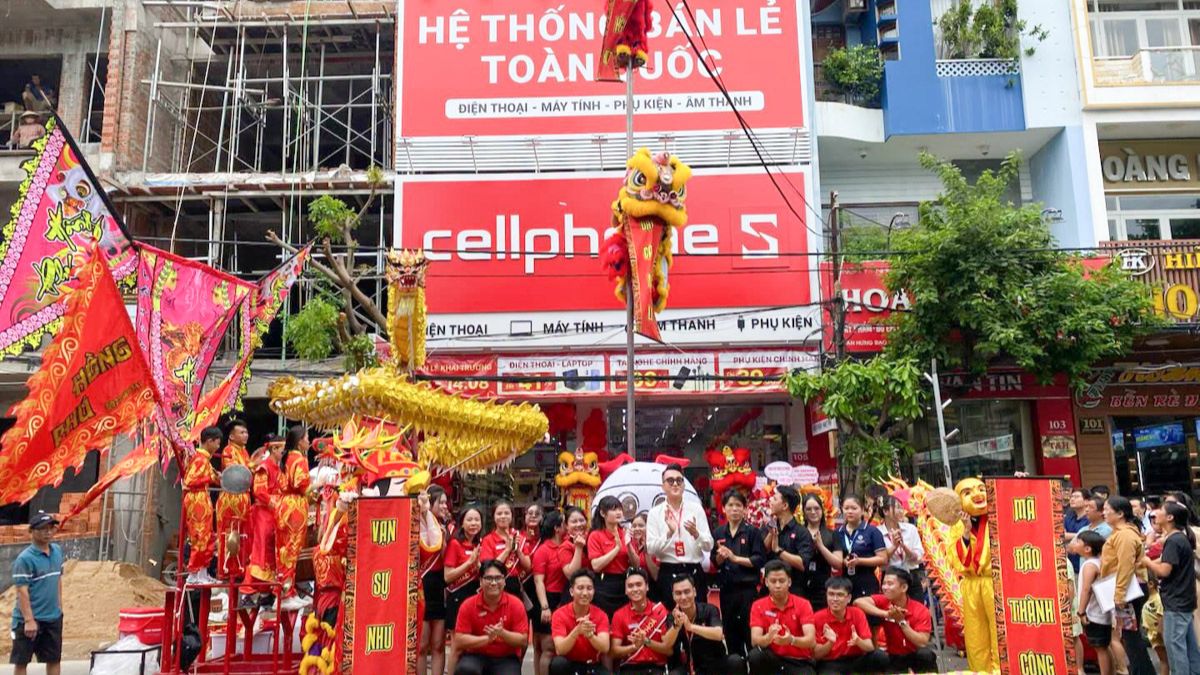 CellphoneS khai trương cửa hàng mới tại Tuy Hoà, Đắk Lắk (Phú Yên cũ) mang đến nhiều deal lớn cực sốc