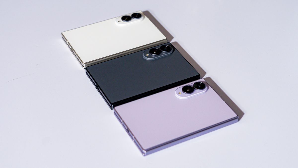 Galaxy Z Fold 8 pin bao nhiêu? Có đủ dùng cả ngày?