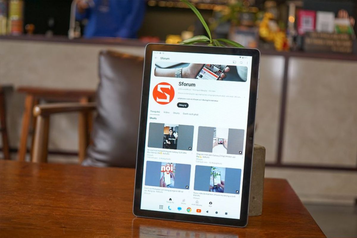 Tablet Teclast có thiết kế màn hình lớn, màu sắc hiển thị sắc nét