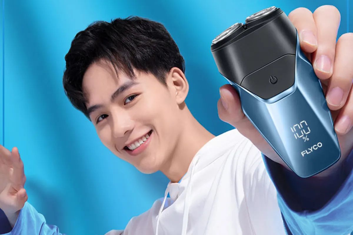Đánh giá máy cạo râu điện xoay Flyco FS889VN