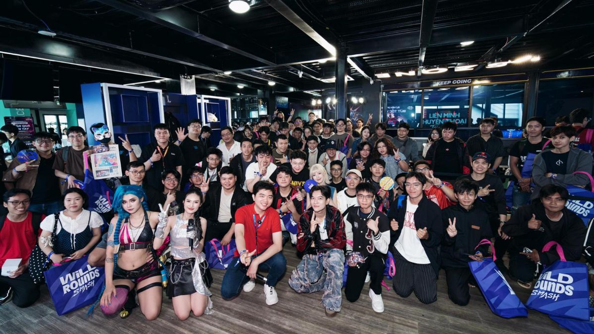 Liên Minh Huyền Thoại: Tốc Chiến mang đường đua tốc độ ngoài đời thực đến game thủ TP.HCM