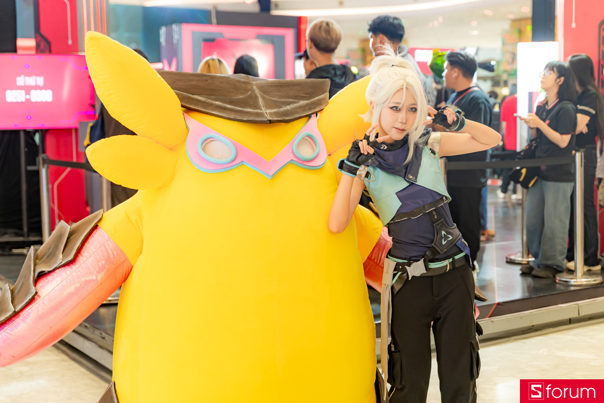 Các cosplay siêu cute tham dự VCT Pacific Stage 1