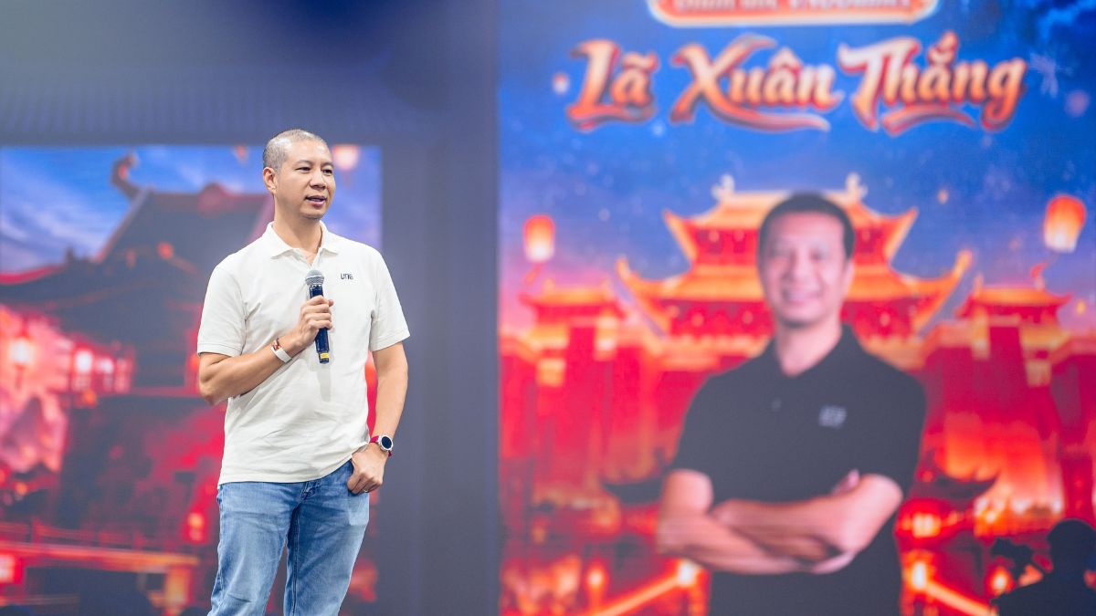 Ông Lã Xuân Thắng - Giám đốc Phát hành Trò chơi trực tuyến VNGGames gọi 10 năm hành trình VLTK Mobile là kỳ tích