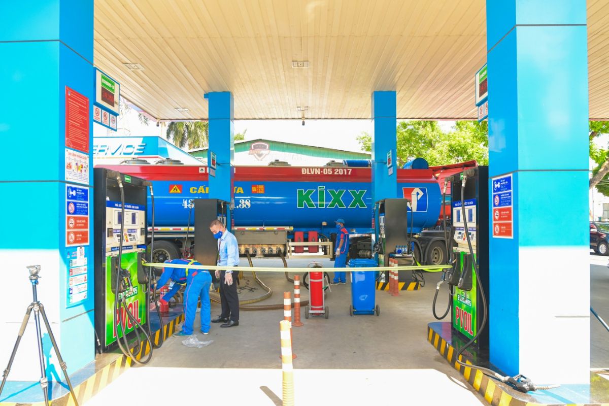 Các doanh nghiệp xăng dầu sẽ bắt đầu bán xăng E10 từ ngày 1/6/2026