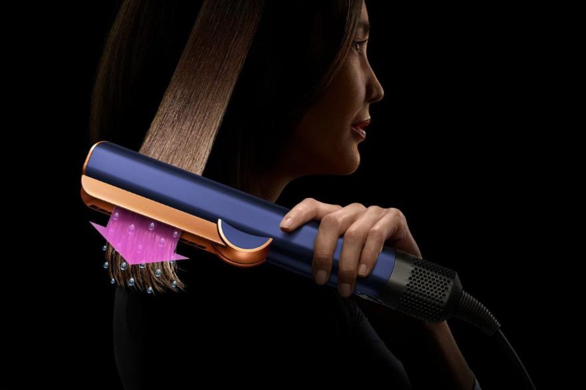  Dyson Airstrait HT01 có khả năng duỗi và sấy tóc