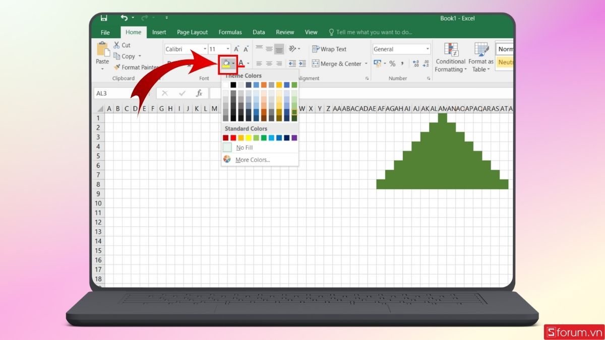 Bôi phần xanh lá cho cây thông Noel