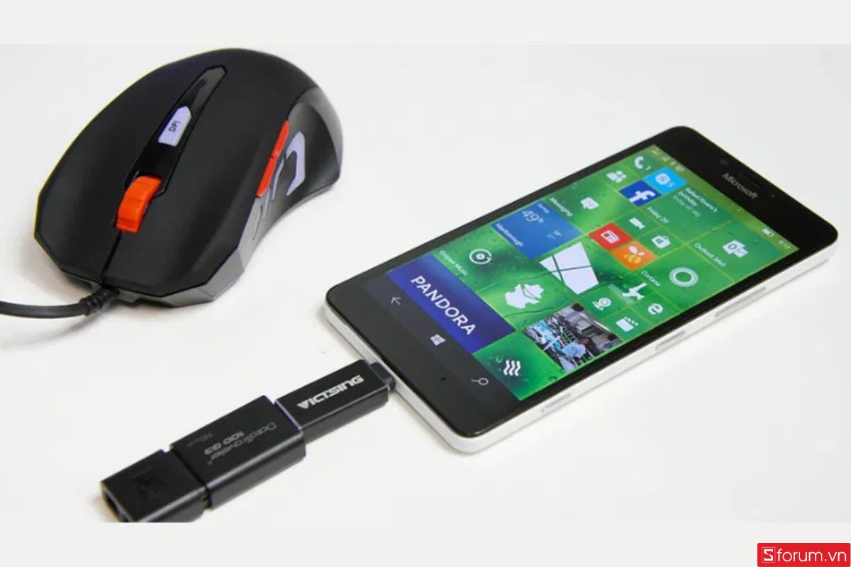 Cắm đầu còn lại vào thiết bị ngoại vi