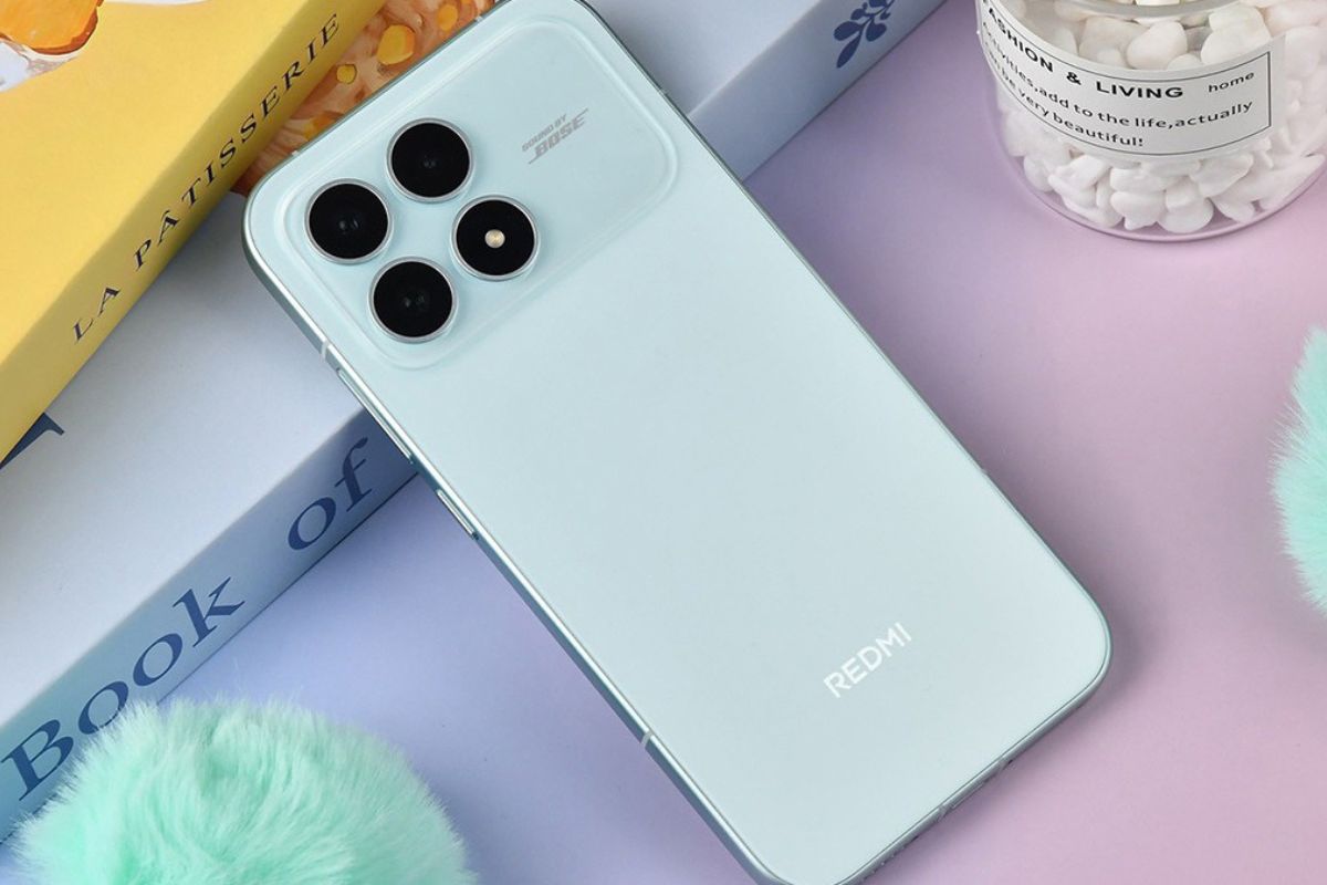 Xiaomi POCO F8 Pro xanh dương hợp mệnh Thủy và Mộc