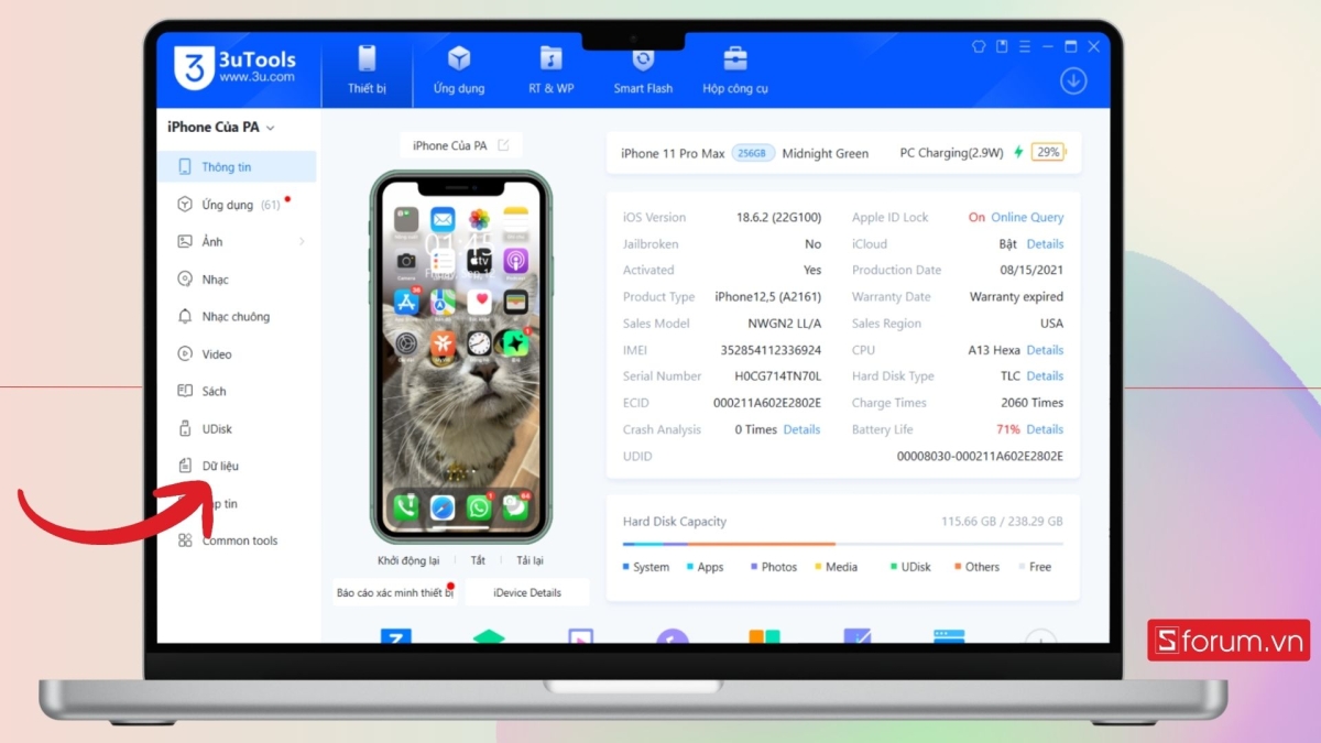 Kết nối iPhone với máy tính và chọn mục dữ liệu