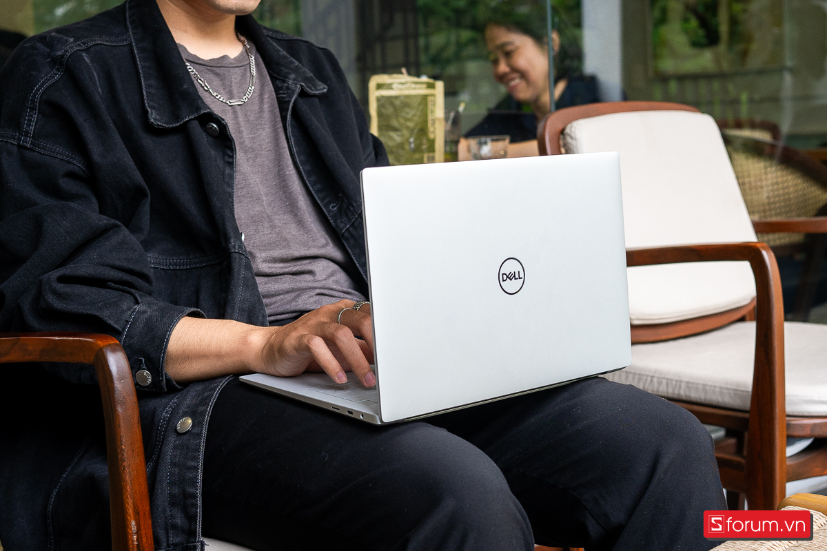 Thiết kế của Dell XPS 14 9440