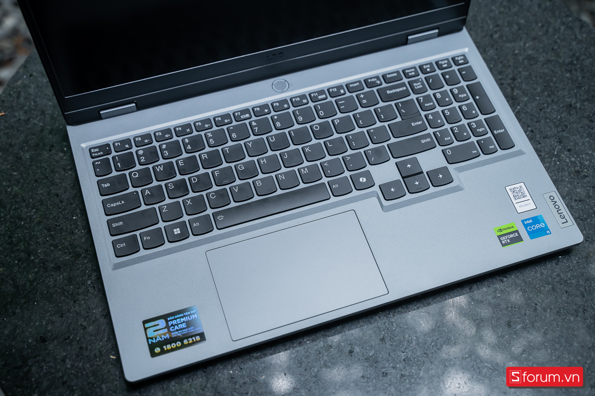 Touchpad được trang bị trên Lenovo LOQ 15IAX9