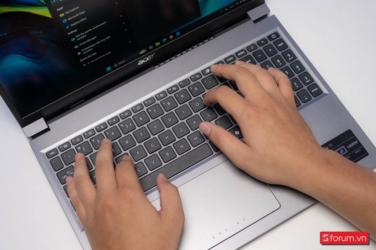 Thiết kế bàn phím của Acer Aspire Go 15