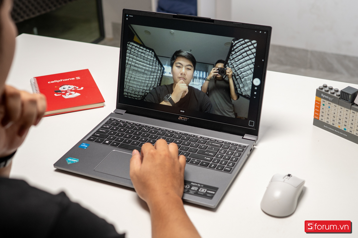 Webcam được trang bị trên Acer Aspire Go 15