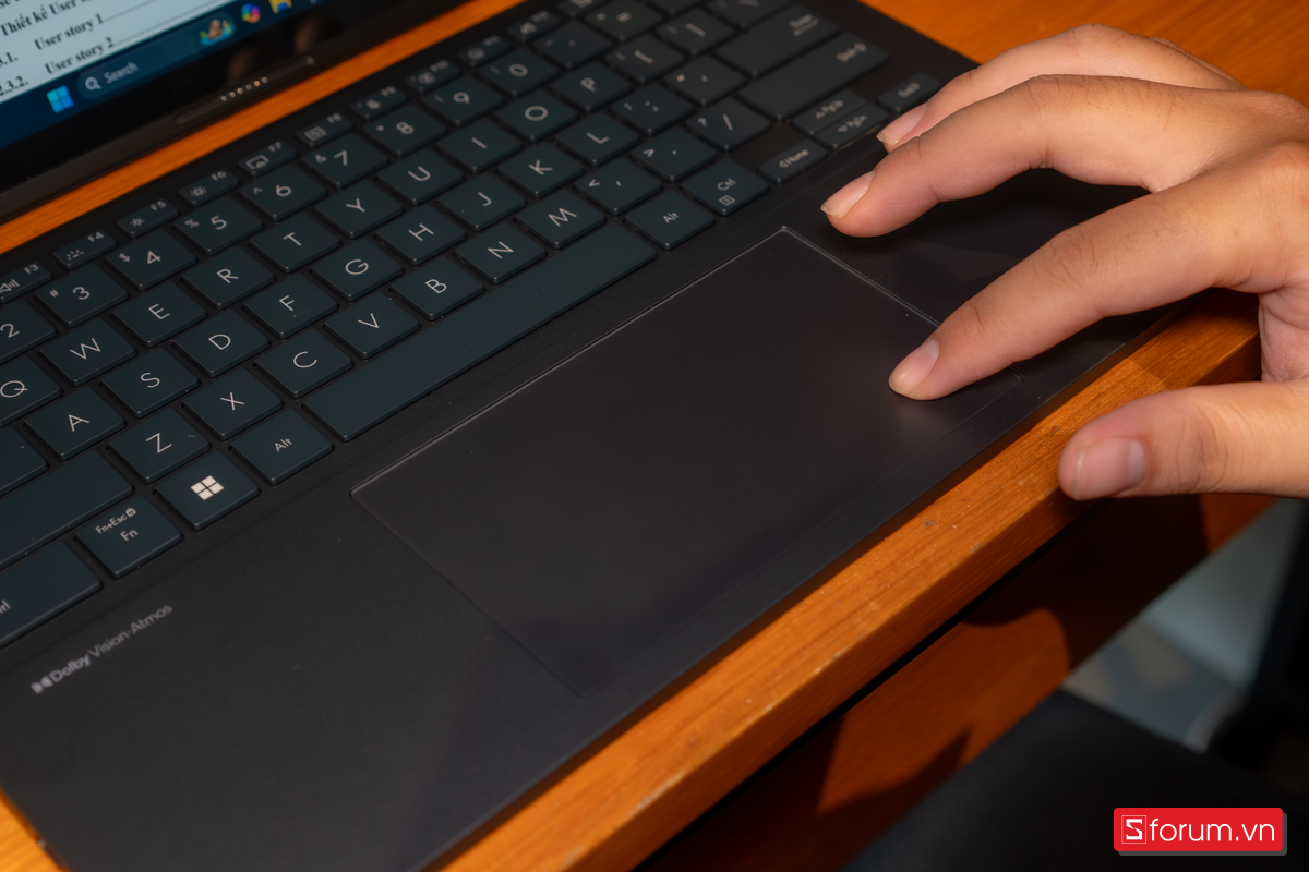 Trải nghiệm sử dụng trackpad trên ASUS Zenbook Duo 2024