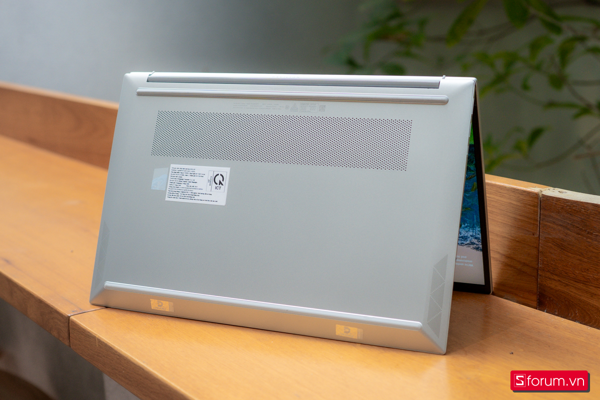 Đánh giá HP Pavilion 15: Thiết kế Thanh lịch, gọn gàng đúng chất Pavilion