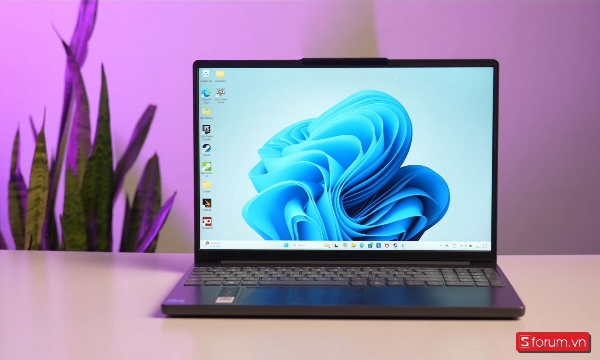 So sánh chi tiết IdeaPad Slim 3 và Vivobook 16: Về màn hình