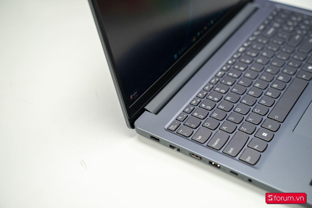 Thiết kế trung tính và hài hòa không mấy khác biệt