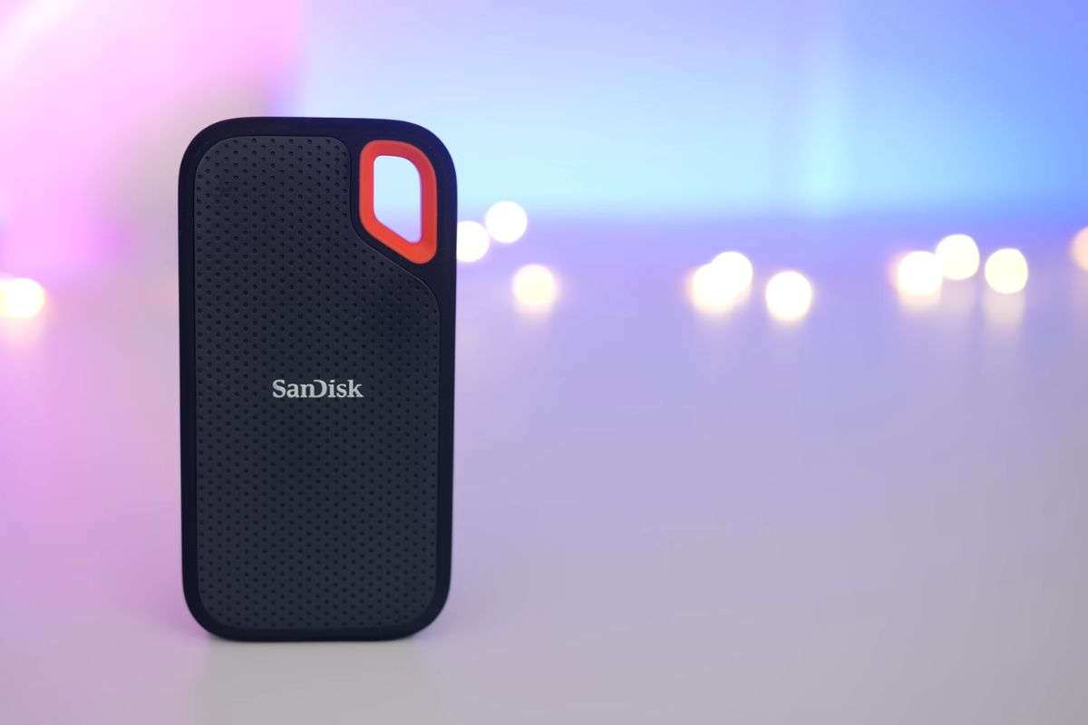 Top thiết bị lưu trữ Sandisk cho học sinh, sinh viên 2026 -Sandisk E61 Extreme V2 SSD