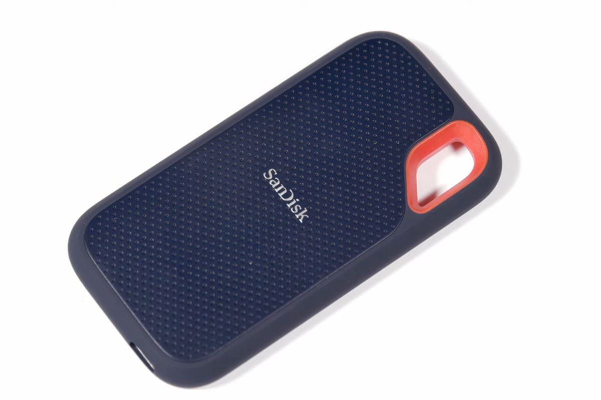 Top thiết bị lưu trữ Sandisk cho học sinh, sinh viên 2026 -Sandisk E61 Extreme V2 SSD