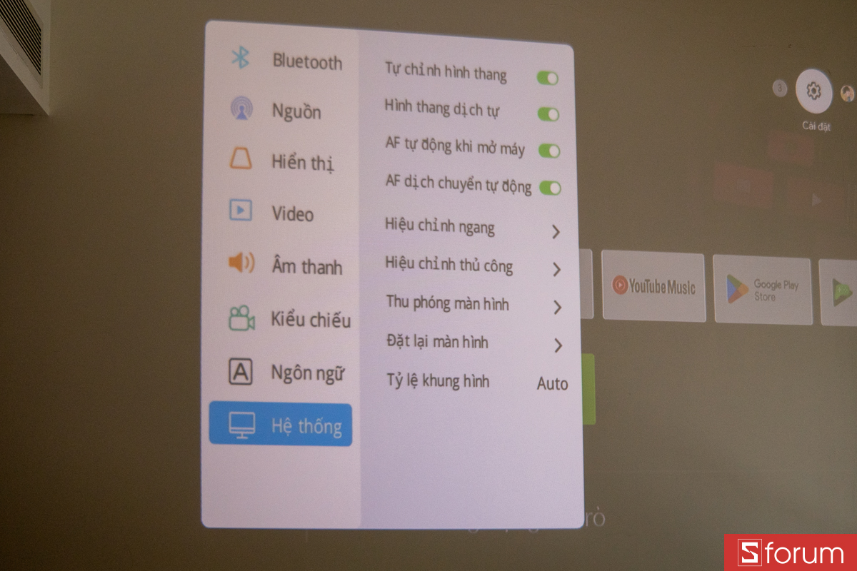 Trên tay Eroc Flip Plus: Các tính năng hỗ trợ