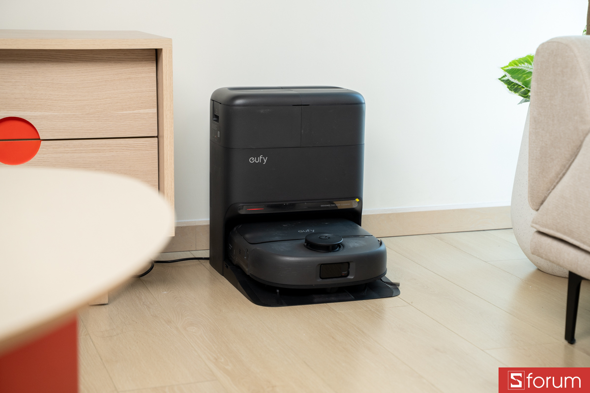 Trên tay Eufy Omni C28