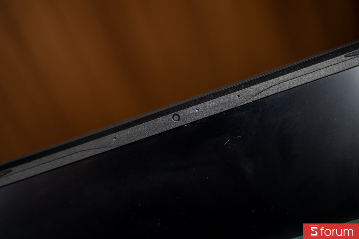 Webcam trên Gigabyte Eagle GL6J