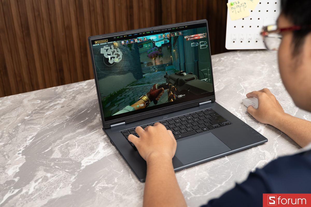 Tần số quét 165Hz đáng giá cho game thủ eSports