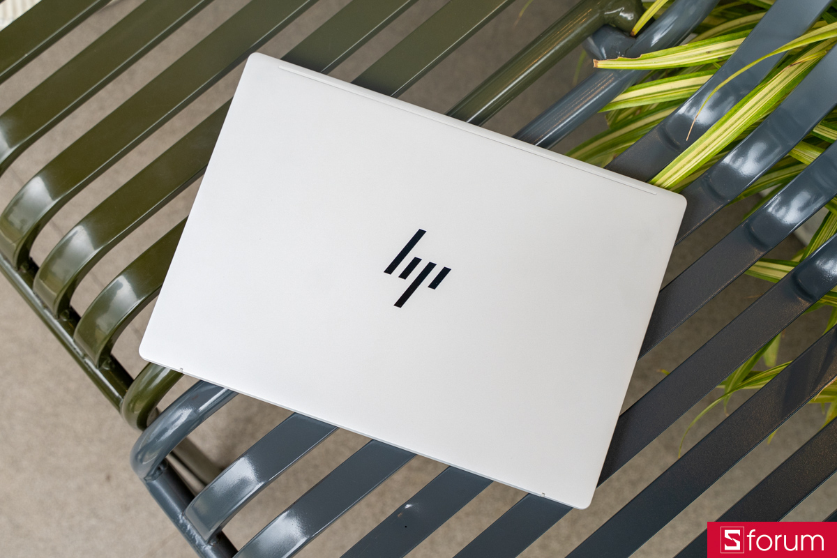 Trên tay HP OmniBook 7 Aero 13: Siêu gọn nhẹ cho công việc linh hoạt