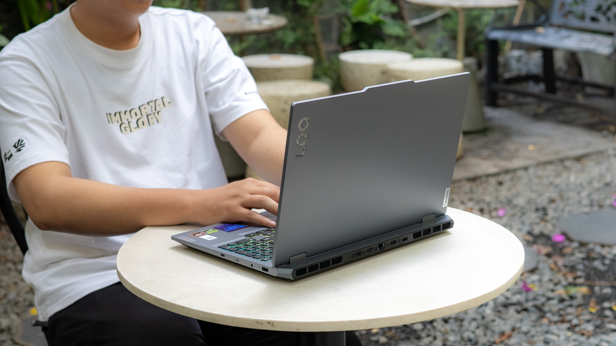Trên tay Lenovo LOQ 2025: Ryzen 7 + RTX 5050 quá ngon ở phân khúc 30 triệu, dự báo dễ “bán sạch” nhất năm nay?