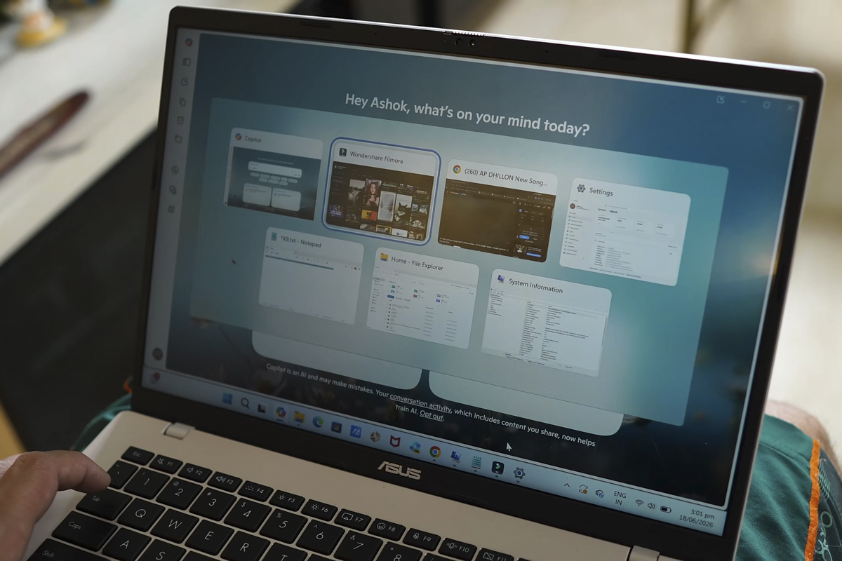 Màn hình ASUS VivoBook 14