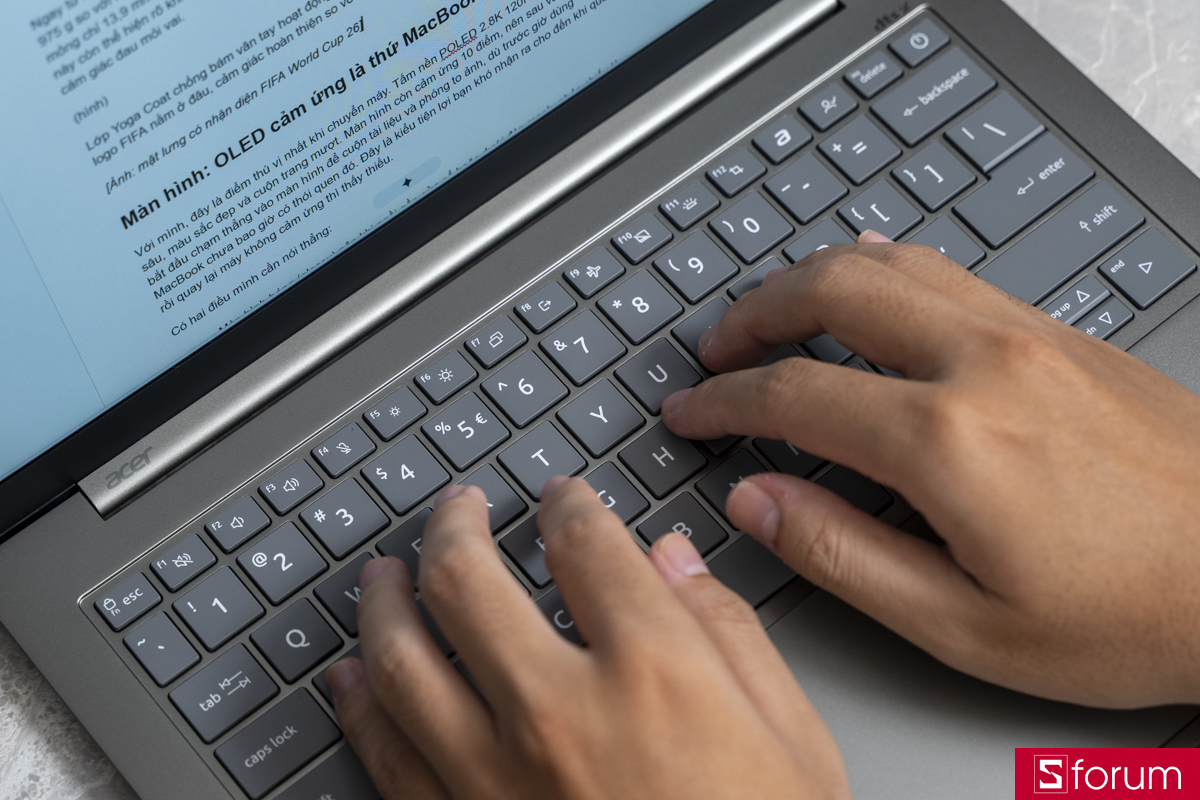 Bàn phím trên Acer Swift Air 14