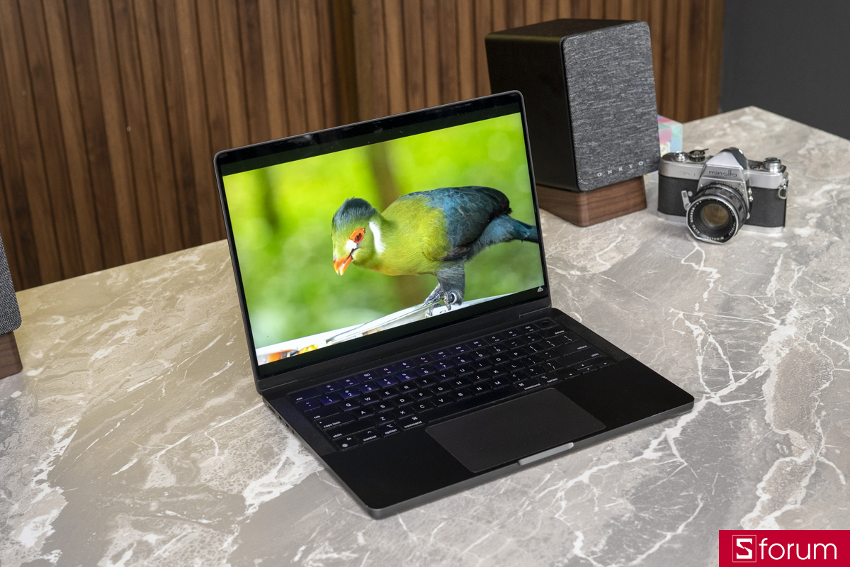 Mình không có điểm gì để chê về chất lượng hiển thị của màn hình MacBook Pro 14 inch M3 Max