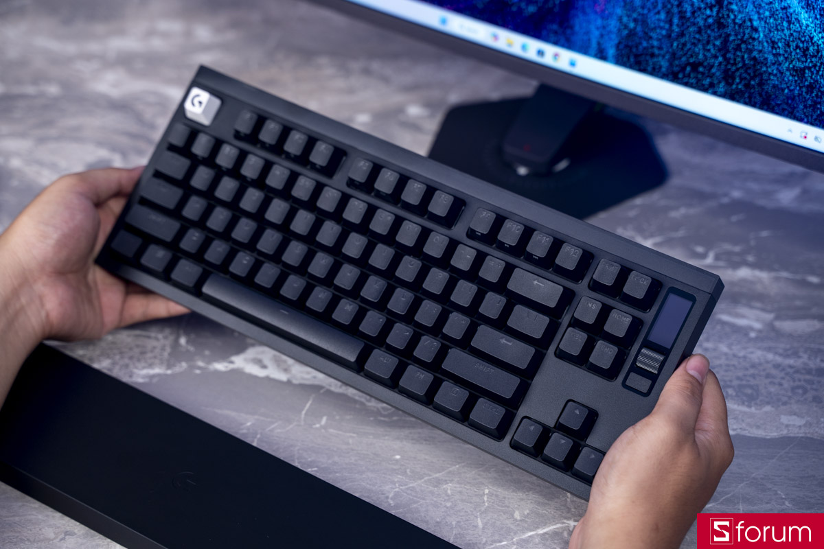 Trên tay Logitech PRO X2 RAPID