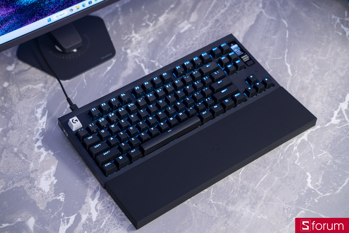 Trên tay Logitech PRO X2 RAPID