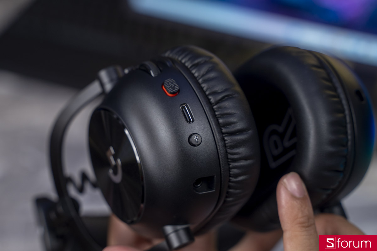 Trên tay Logitech PRO X3 LIGHTSPEED