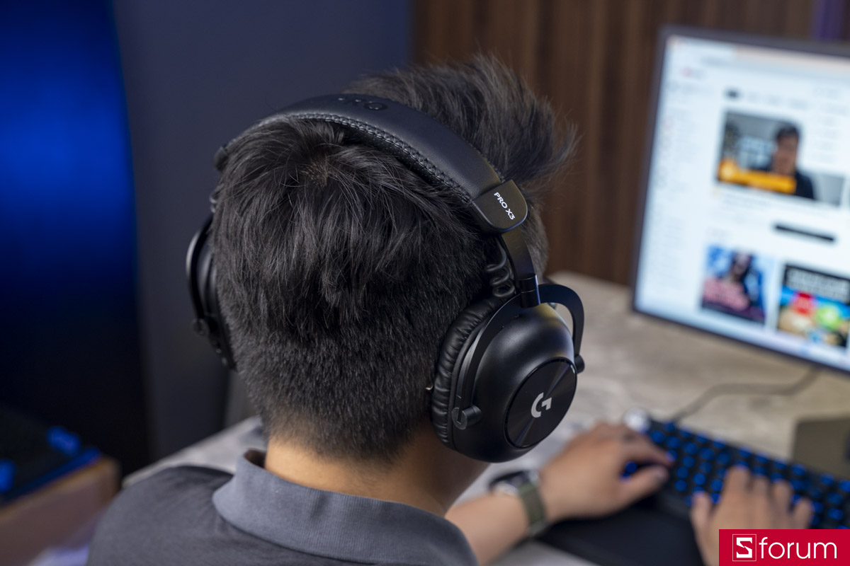 Trên tay Logitech PRO X3 LIGHTSPEED