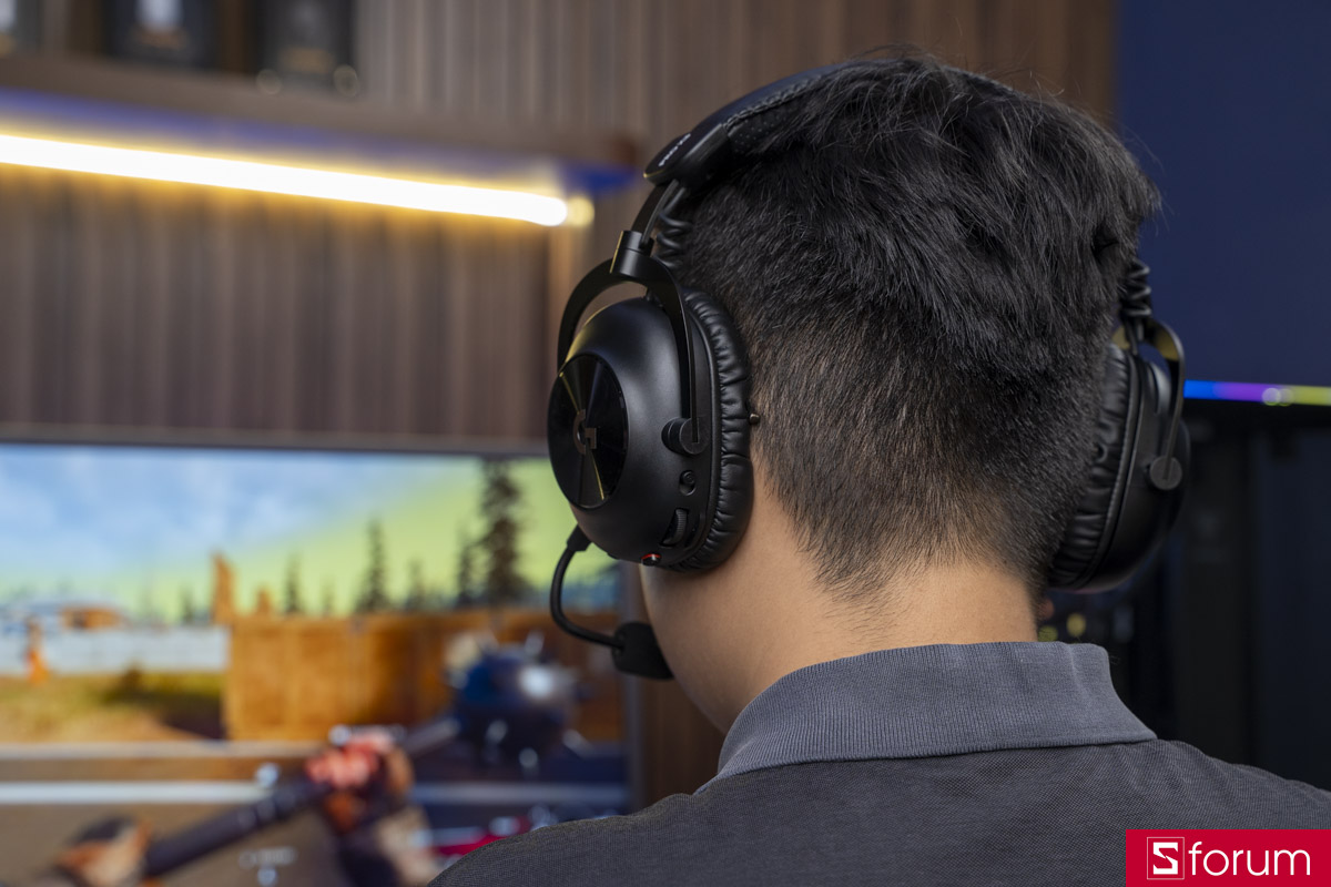 Trên tay Logitech PRO X3 LIGHTSPEED