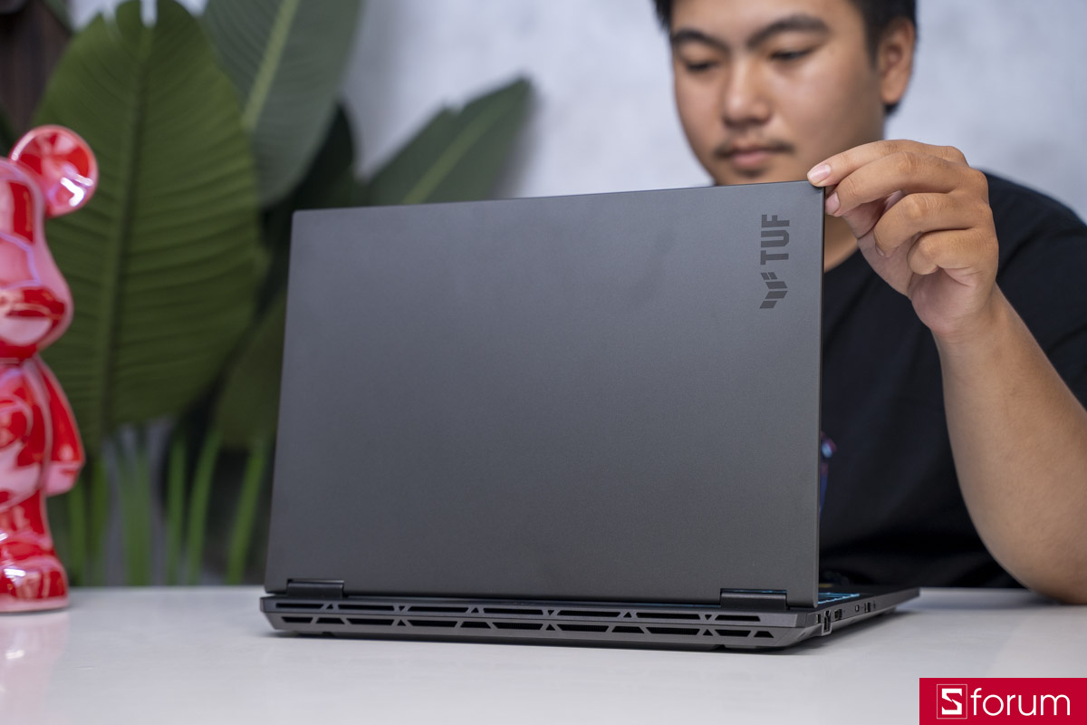 Đánh giá ASUS TUF Gaming F16 FX608JHI