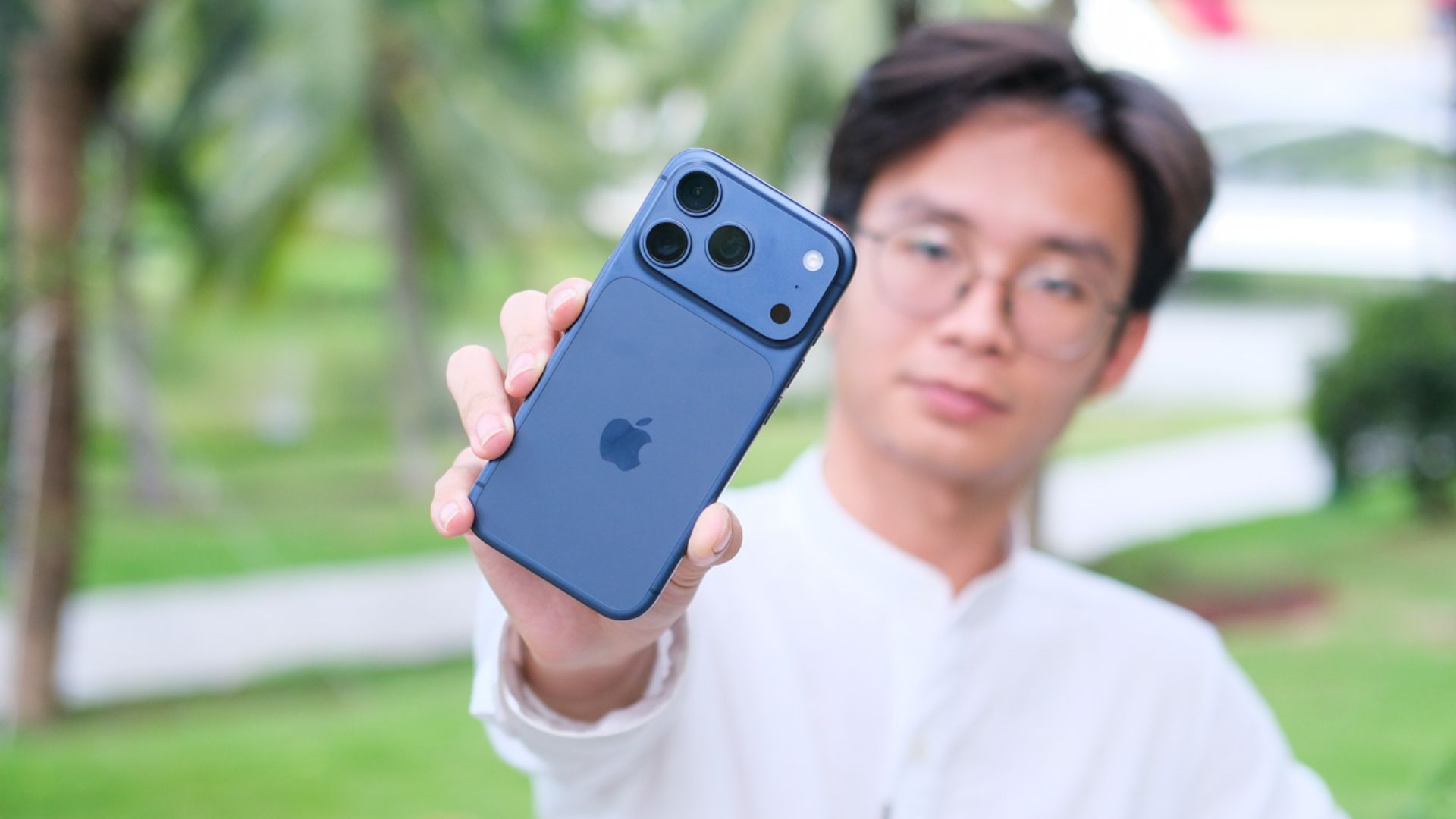 Đánh giá iPhone 17 Pro: Chiếc iPhone nhỏ gọn nhưng toàn vẹn nhất mà Apple từng tạo ra!