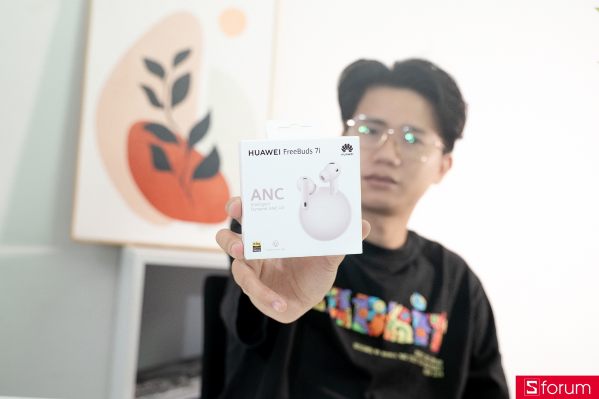 Trên tay Huawei FreeBuds 7i
