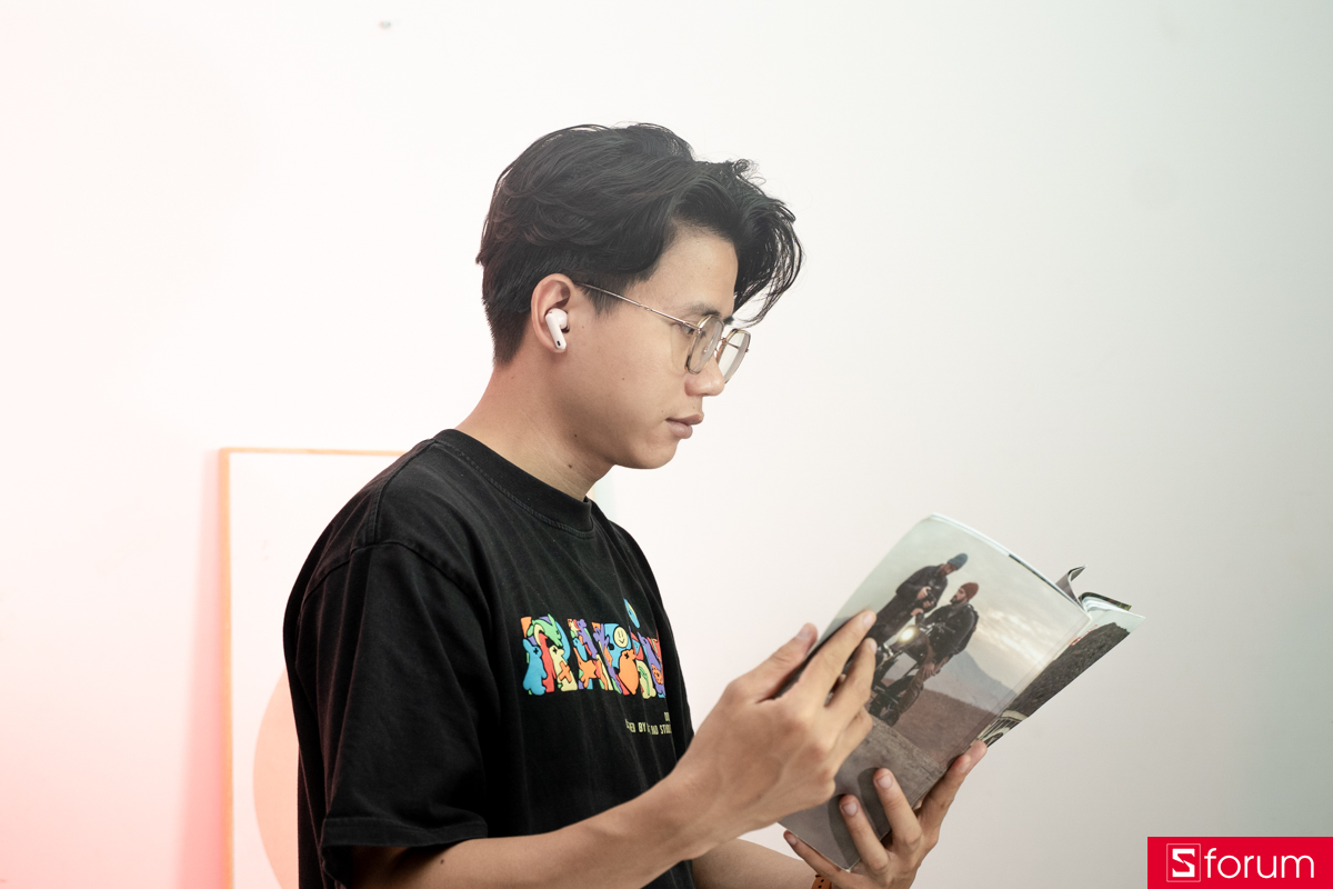 Trên tay Huawei FreeBuds 7i hỗ trợ thuật toán khử ồn giúp triệt tiêu 90dB tạp âm