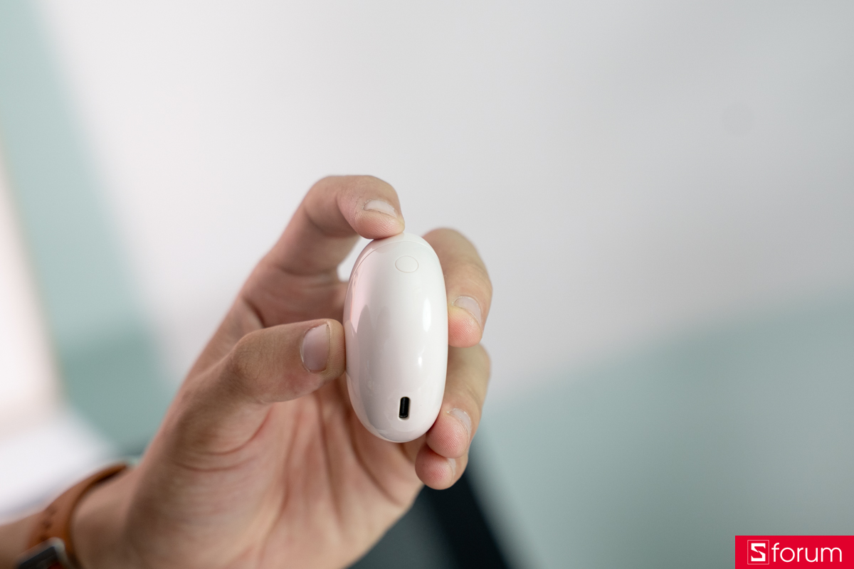 Trên tay Huawei FreeBuds 7i mang lại khả năng đàm thoại ấn tượng