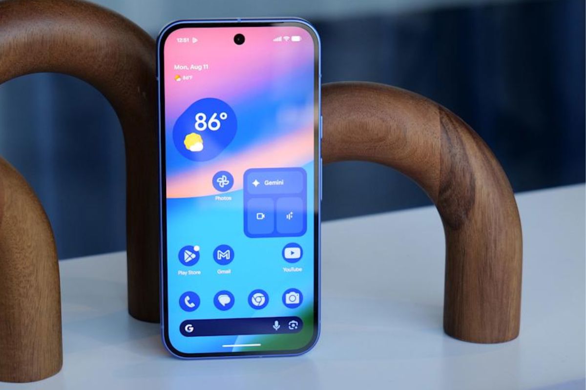 Trên tay Google Pixel 10 series với tấm nền OLED