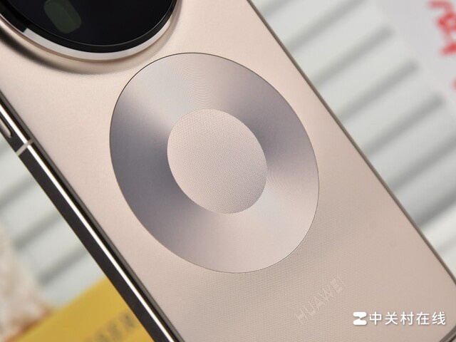 Cận cảnh Huawei Mate 80 Pro Max với ngôn ngữ thiết kế Dual Rings